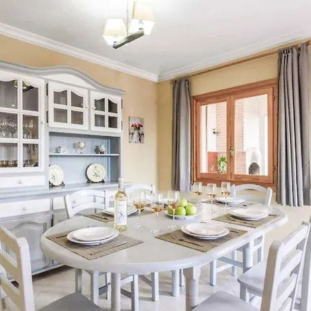 Joaquina * Port d'Addaia